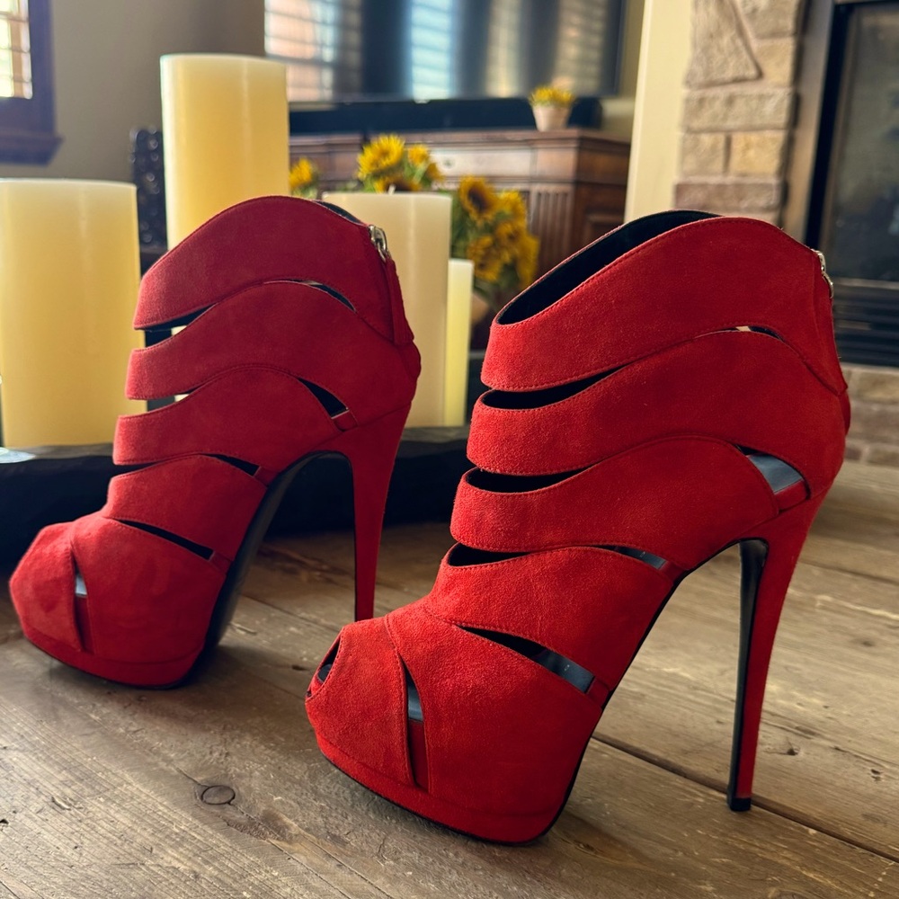 Giuseppe Zanotti suede high heel platform peep toe ankle boot